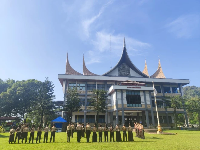 Matangkan persiapan jamnas xii 2026, kwarcab 0314 pramuka payakumbuh gelar tc di halaman gedung perpustakaan